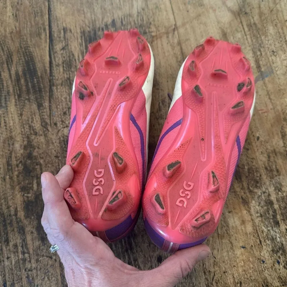 DSG girls soccer cleats size 4.5